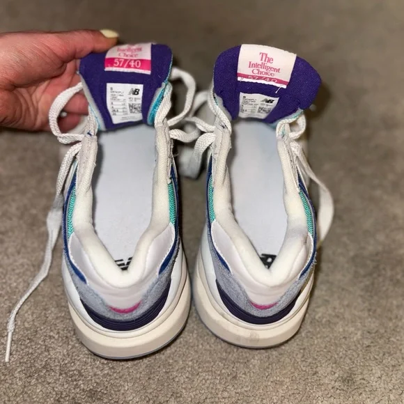 Women 57/40 New Balance Sneaker - Picture 11 of 13